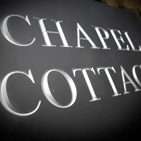 Nyaraló Chapel Set In A Private Courtyard In Location With 2 Parking Spaces Kirkby Lonsdale